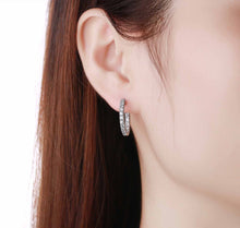 Load image into Gallery viewer, Essentials Earrings, 10K, 1.18carat
